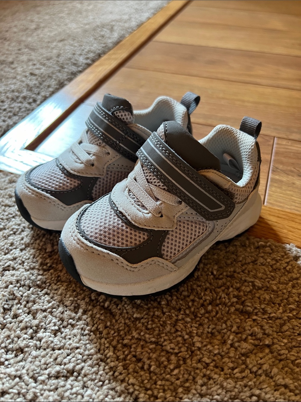 Wonder Nation Toddler Athletic Sneakers - Gray/White